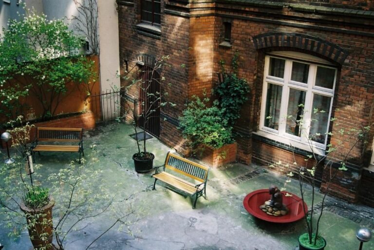 Die Fabrik – baxpax Hotel (Kreuzberg)