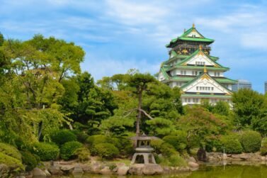 Japan Travel Guide: Everything You Need to Know for an Unforgettable Trip 6 Best time to visit japan. Discover the beauty of Osaka Castle surrounded by lush greenery in Osaka, Japan.