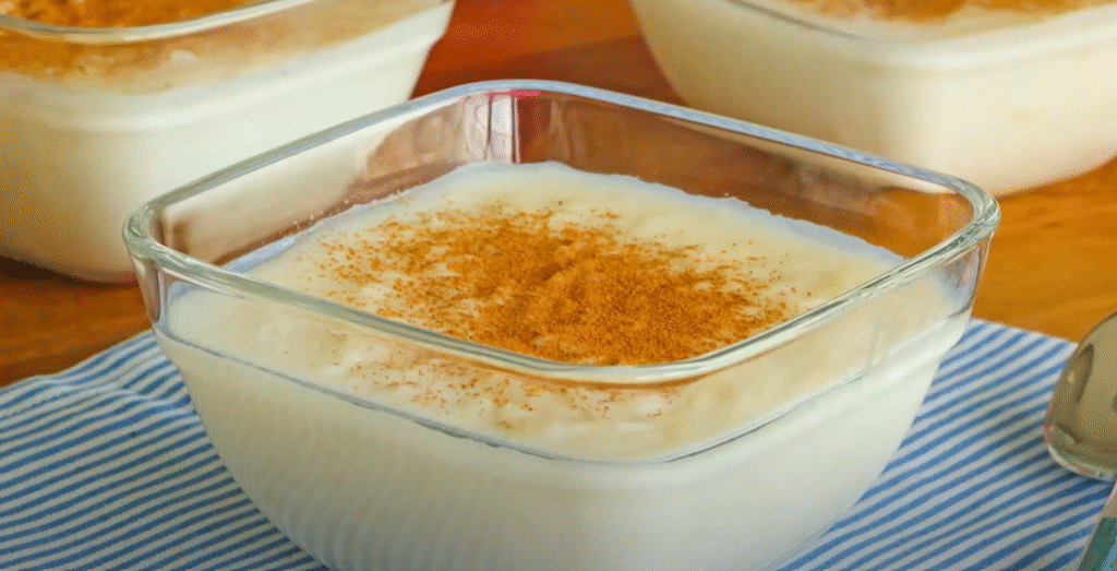 Sütlaç: Rice Pudding