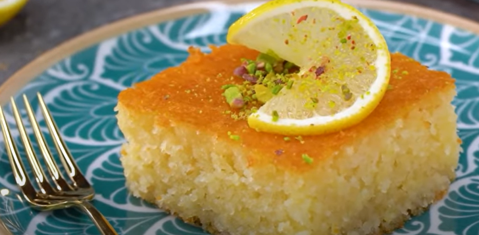 Revani: Semolina Cake
