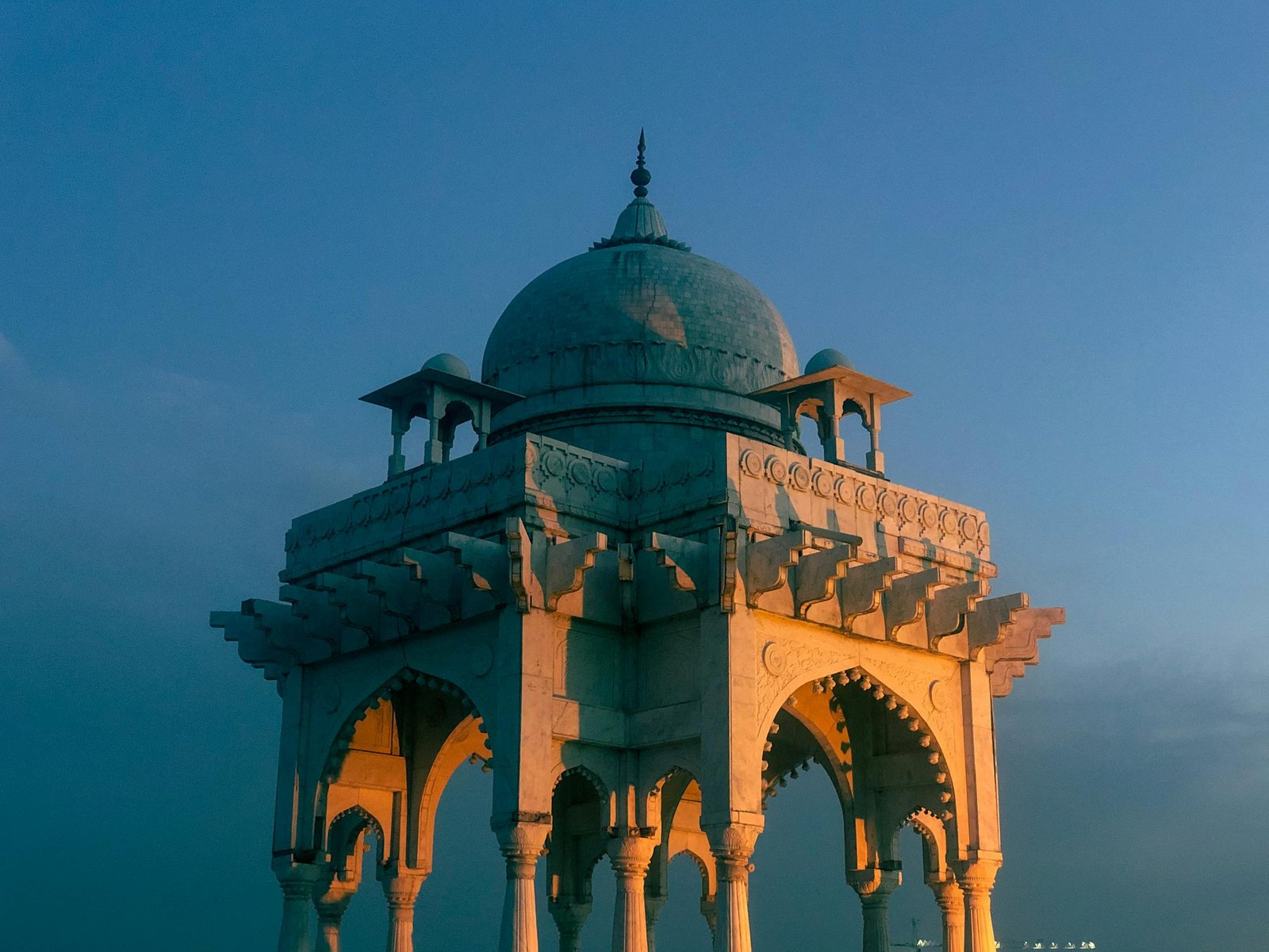 Captivating view of the Baradari Pavilion in Islamabad during sunset, highlighting its iconic architecture.