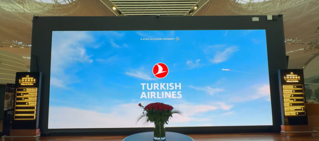 Turkish Airlines business class lounge