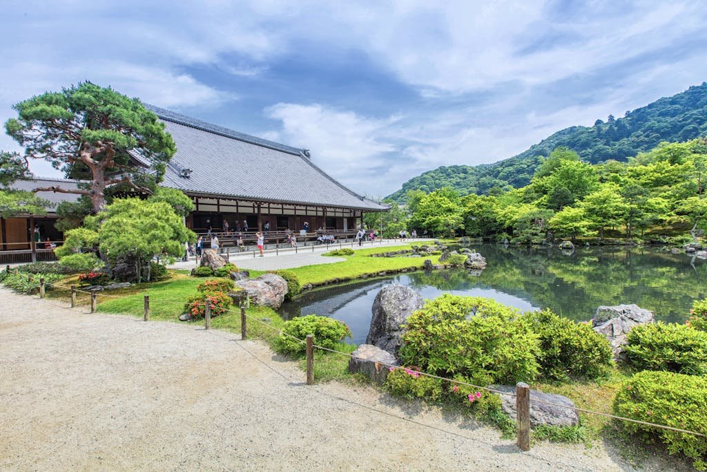 14 Best Things to Do in Kyoto, Japan + Travel Tips (2026) 9 Peaceful garden and pond view at Tenryu-ji Temple in Kyoto, Japan.