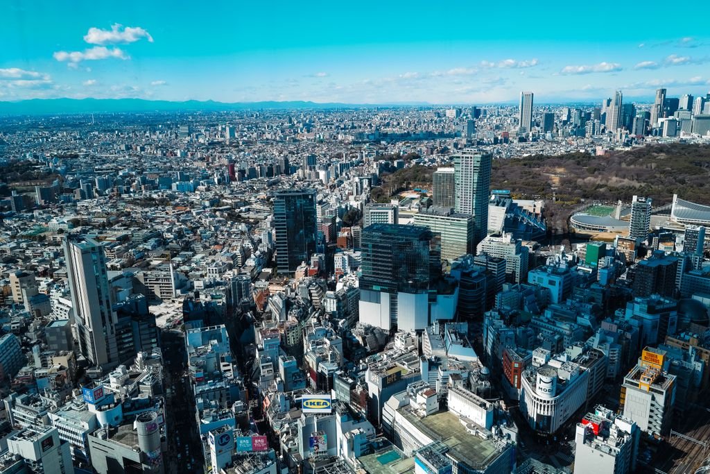 19 Best Things to Do in Shibuya, Tokyo: Food, Shopping & Tips 2 A stunning aerial shot of Tokyo showcasing its sprawling urban skyline and famous landmarks.