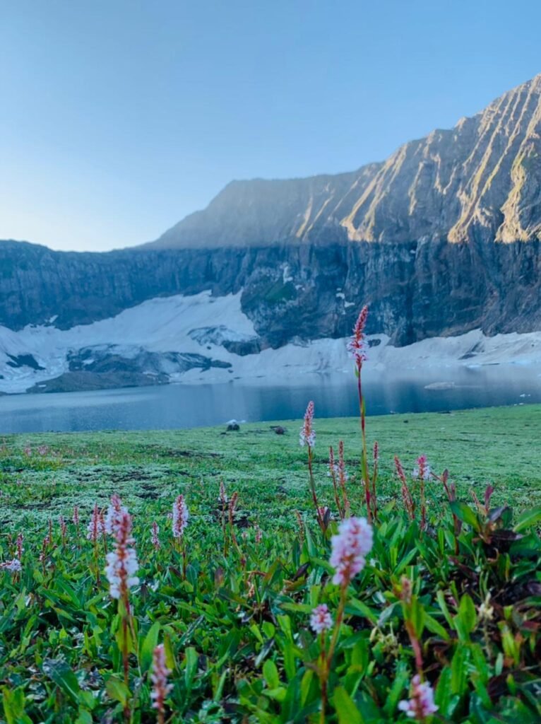 Ratti Gali Lake Trek: Azad Kashmir's magical lake in the Neelum Valley 7 Panoramic view of Ratti Gali Lake and alpine meadows in Neelum Valley Kashmir